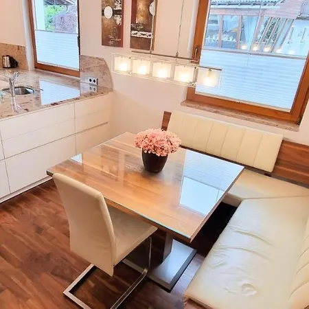 Апартаменты Zum Landarzt Нойштифт-им-Штубайталь