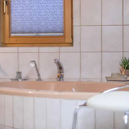 Zum Landarzt Апартаменты Нойштифт-им-Штубайталь