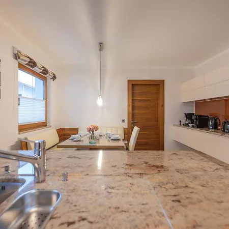 Zum Landarzt Apartment *