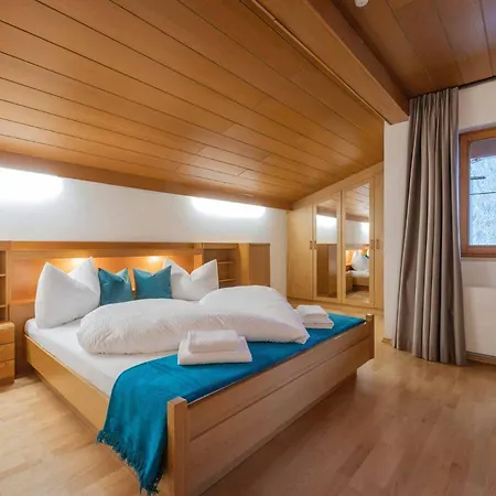 Апартаменты Zum Landarzt Нойштифт-им-Штубайталь